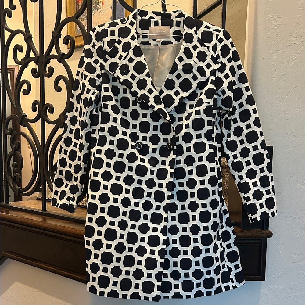 Bold Black and White Patterned Rain/wind Coat